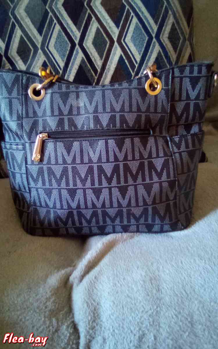 Mia K. collection black and grey tote medium size
