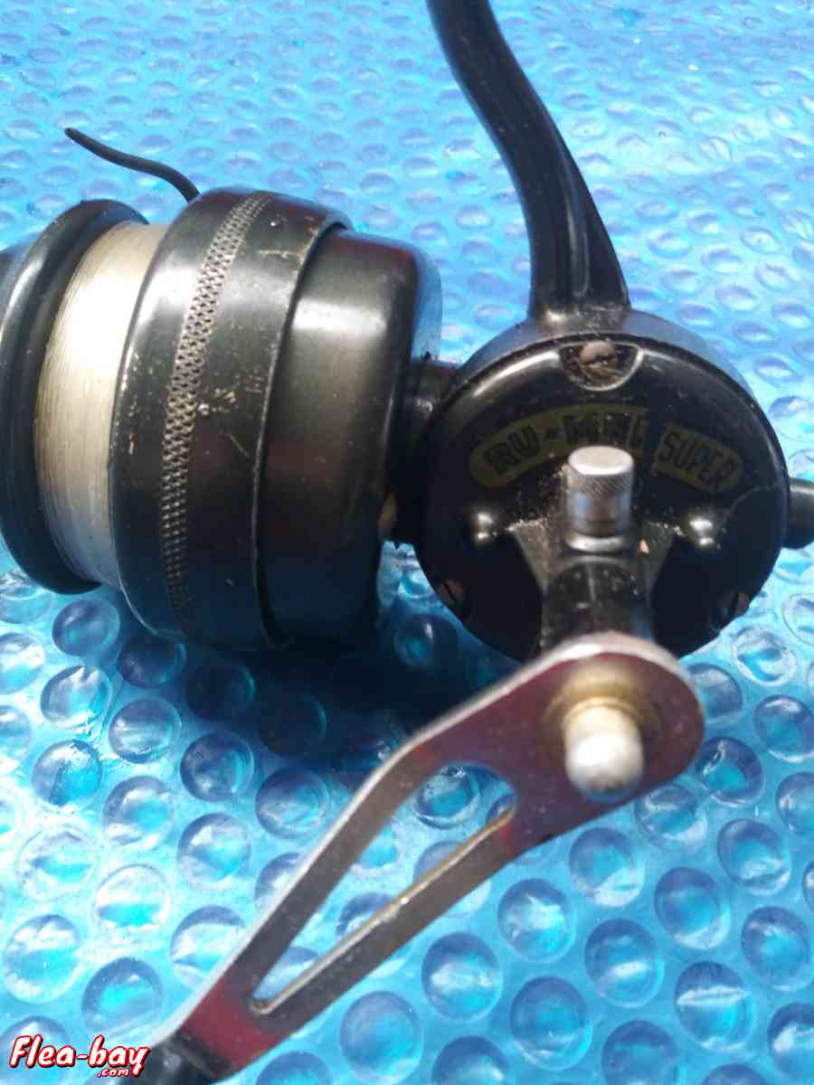 FISHING RODS & REELS