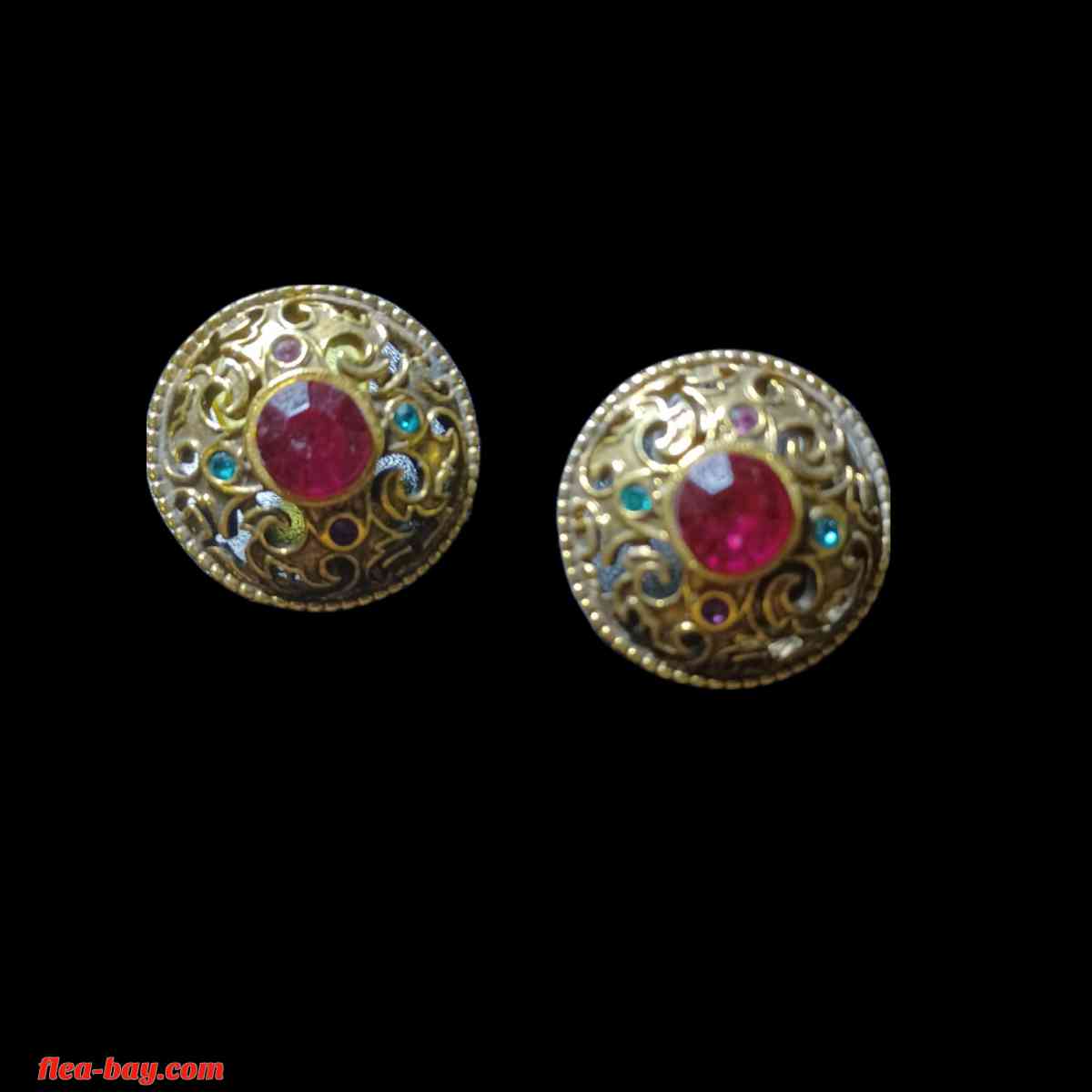 gold tone earrings
