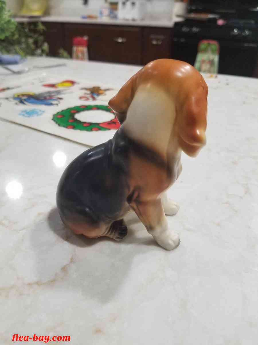Vintage Dog Beagle Figure 4" Tall Made in Japan Free Shippin