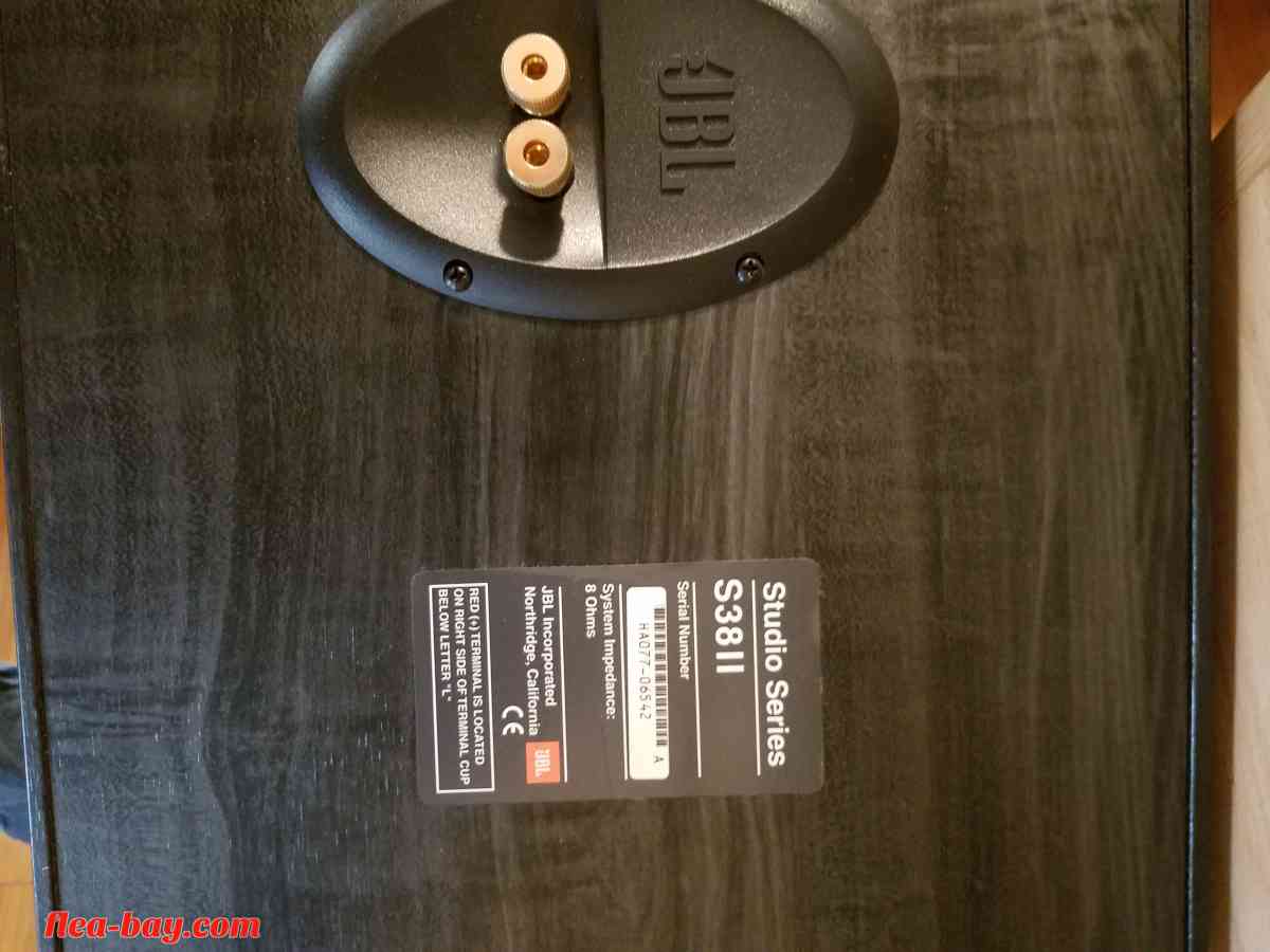 Speakers(non powered)