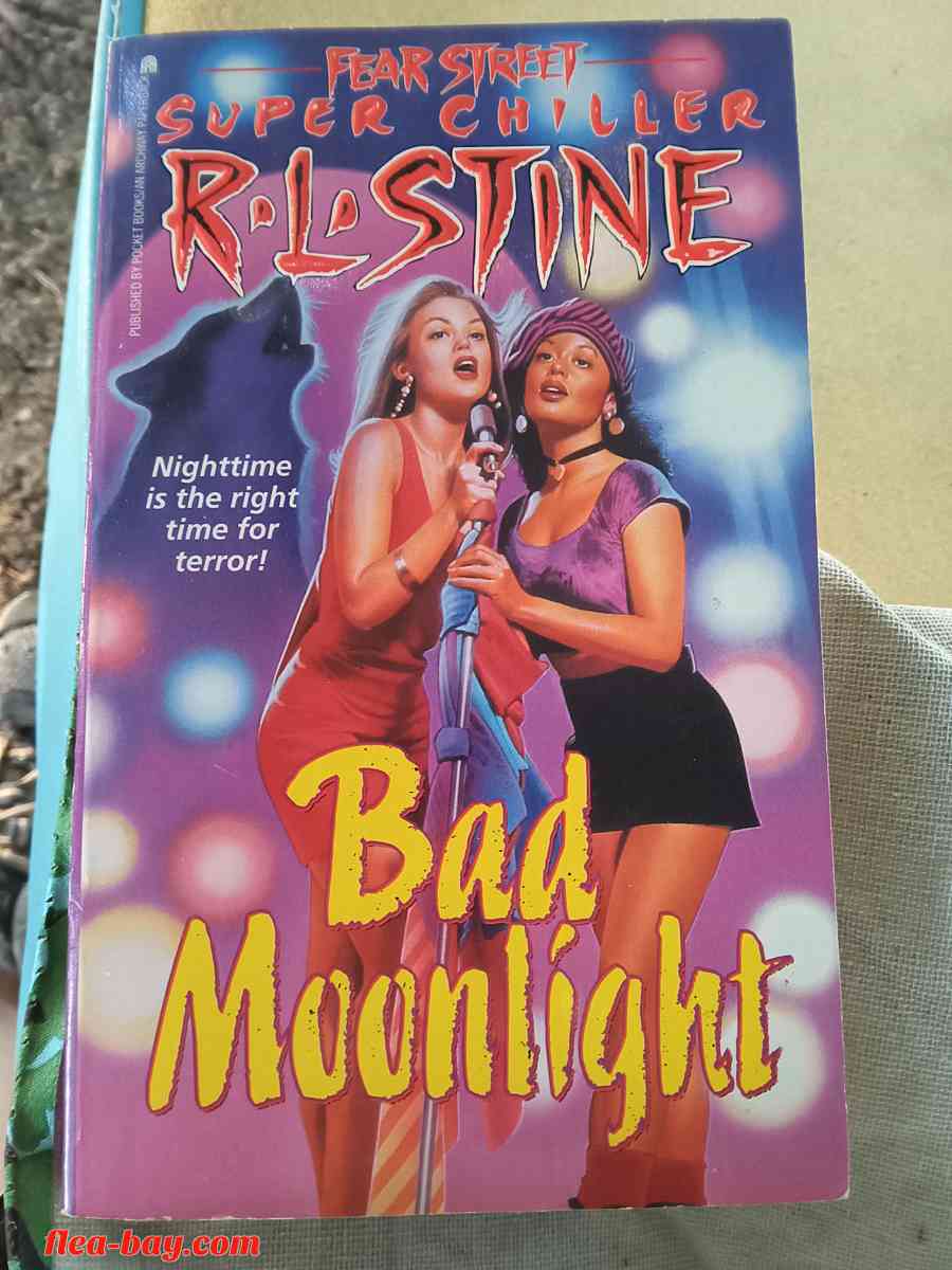 R.L. Stine (Fear Street Super Chiller Bad Moonlight)