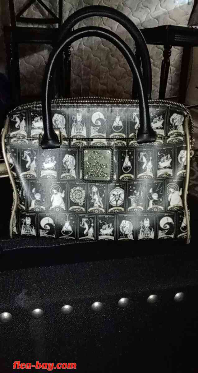 disney nightmare befire christmas handbag (nice size)