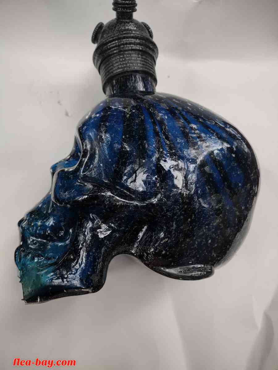 blue skull hooka