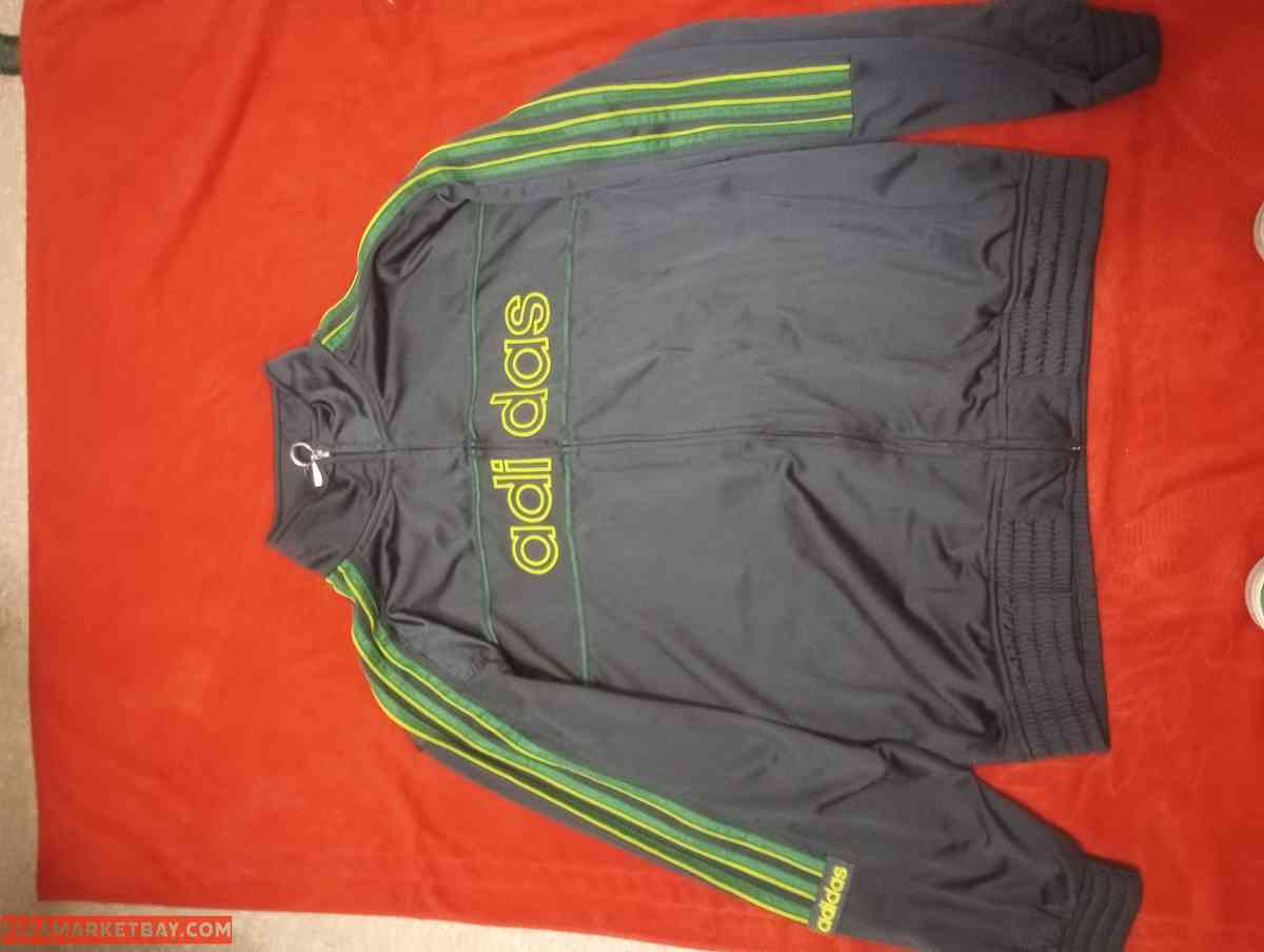 Adidas tops