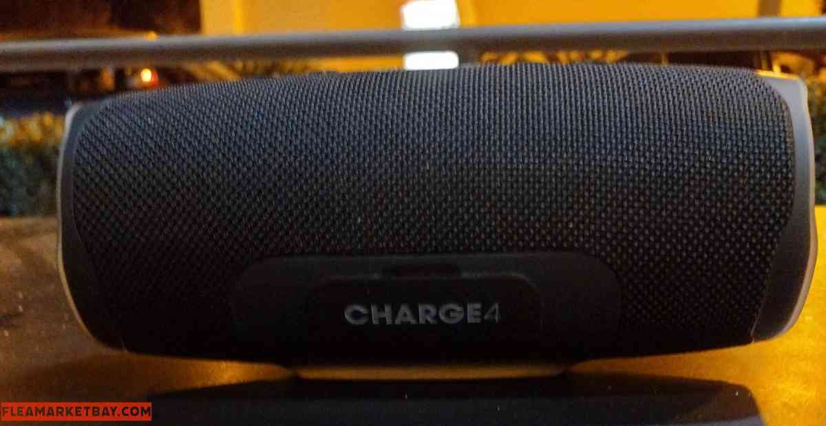 JBL Charge 4