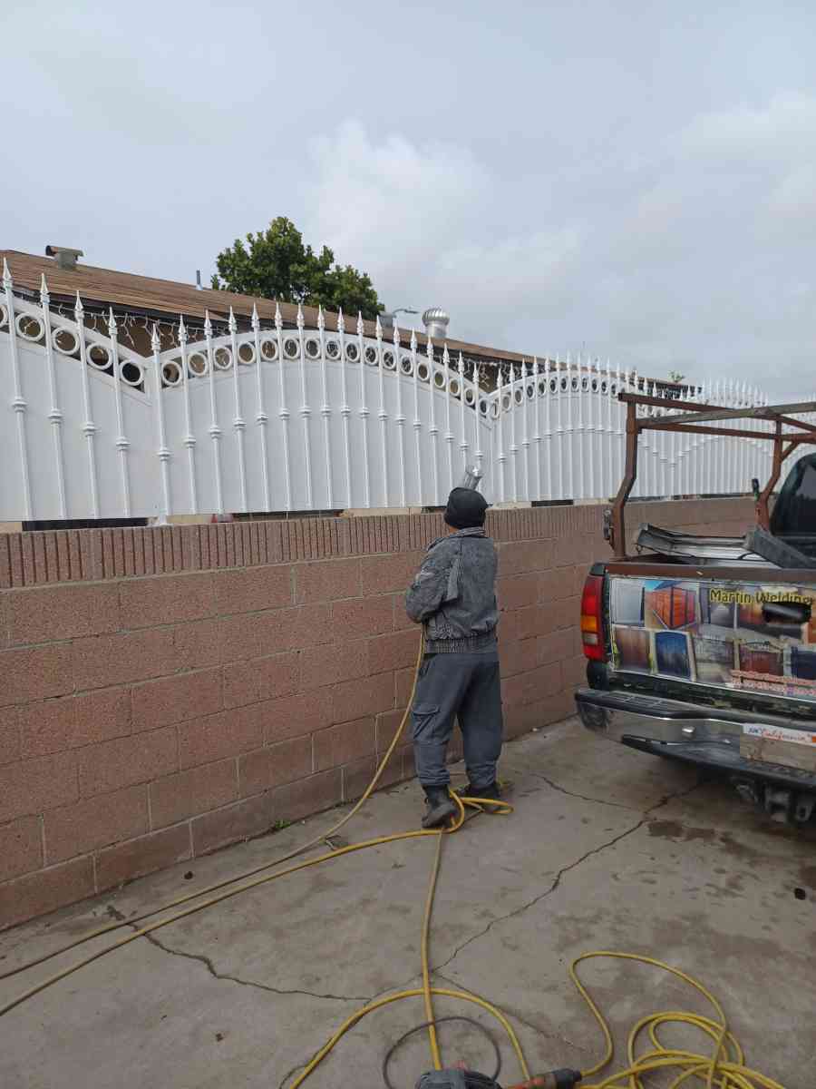 Fencing Doors