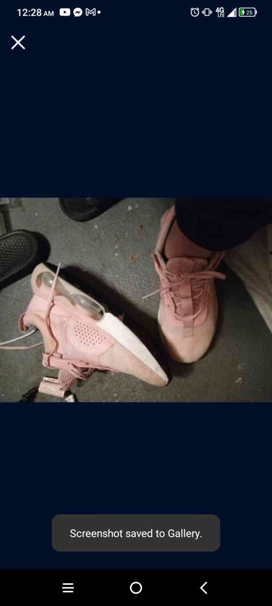 pink Nike air max women's size 6.5