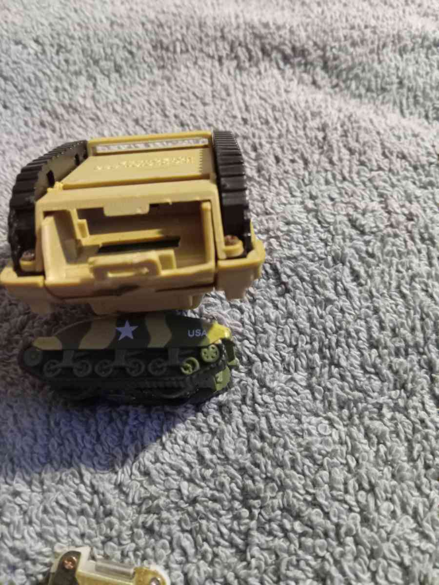 Army tanks  nice collectibles  get both for 9