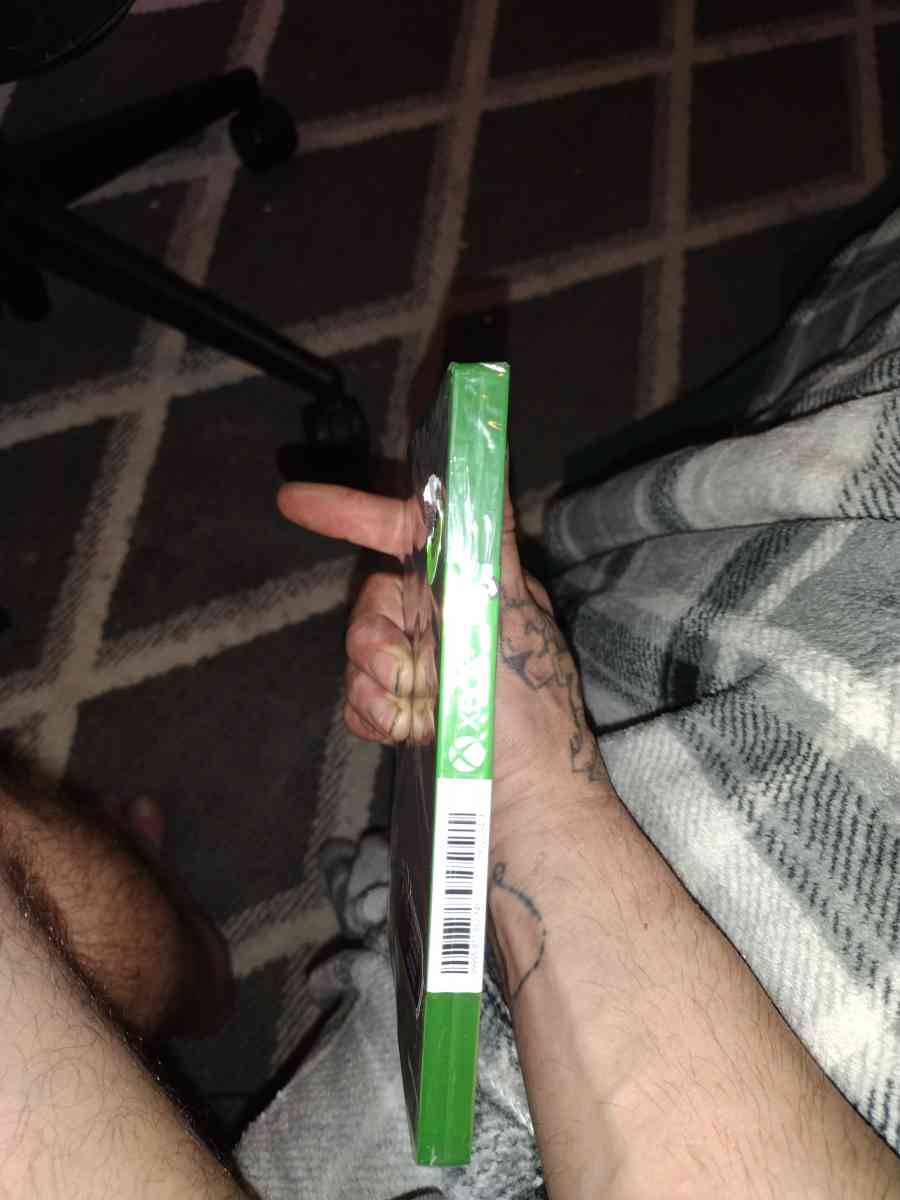 Gotham Knights Pre order exclusive for Xbox series x