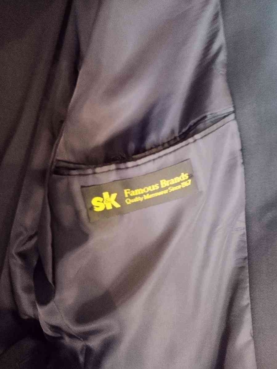 Navy Blue Suit large coat 30 pants