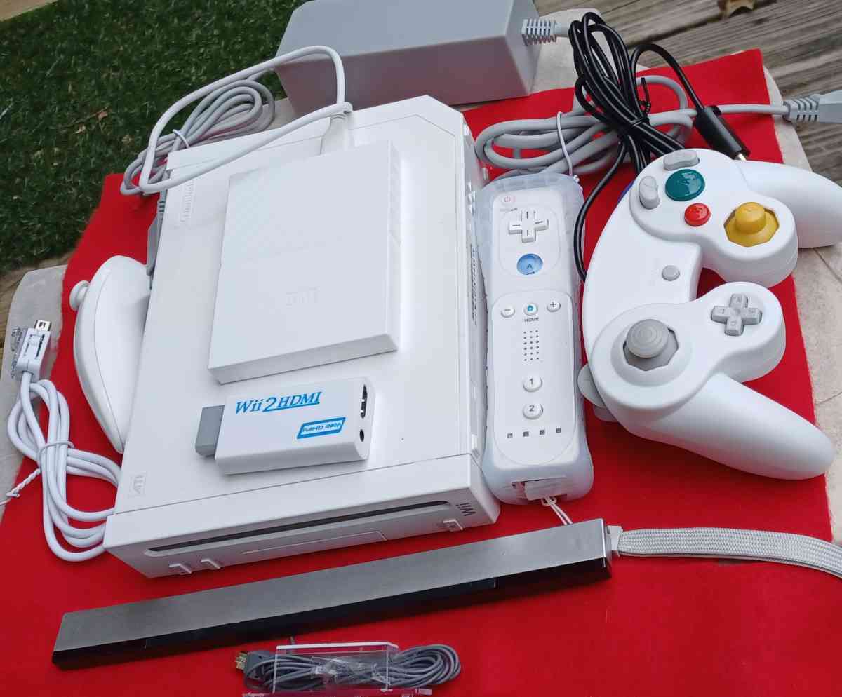 LOADED Wii Console w/ 2tb hard drive [ w/ 1,032+ GAMES]