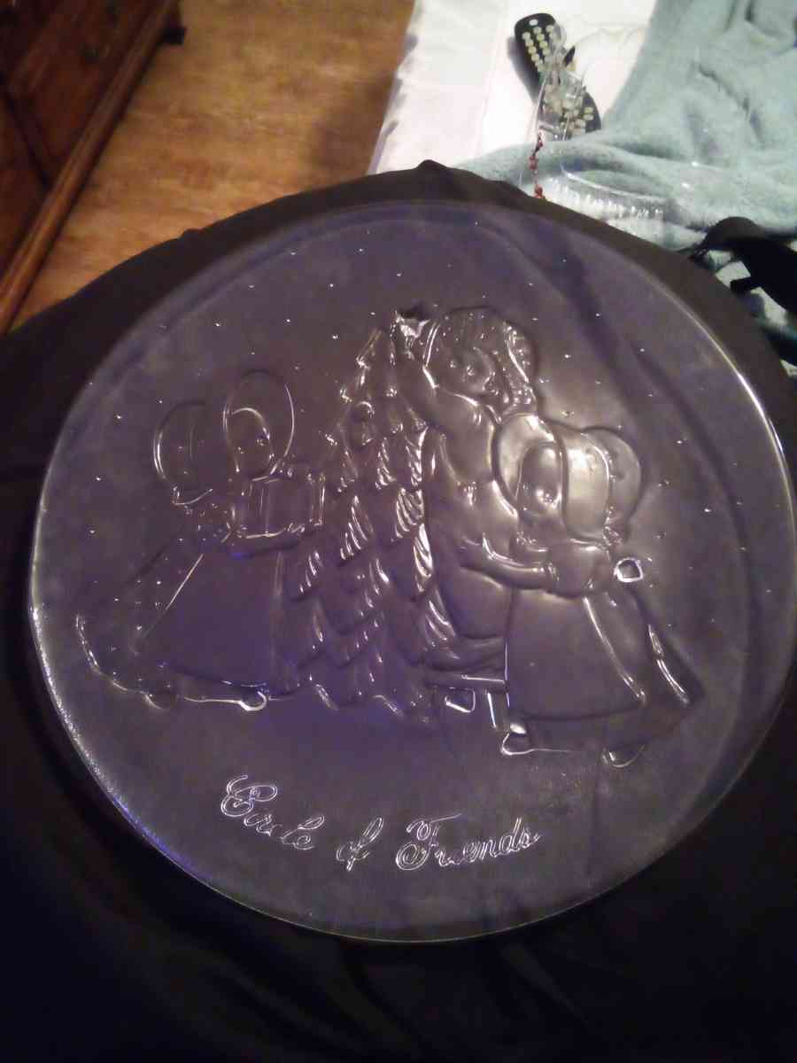 Home Interiors Circle of Friends Figurines and Christmas Pla