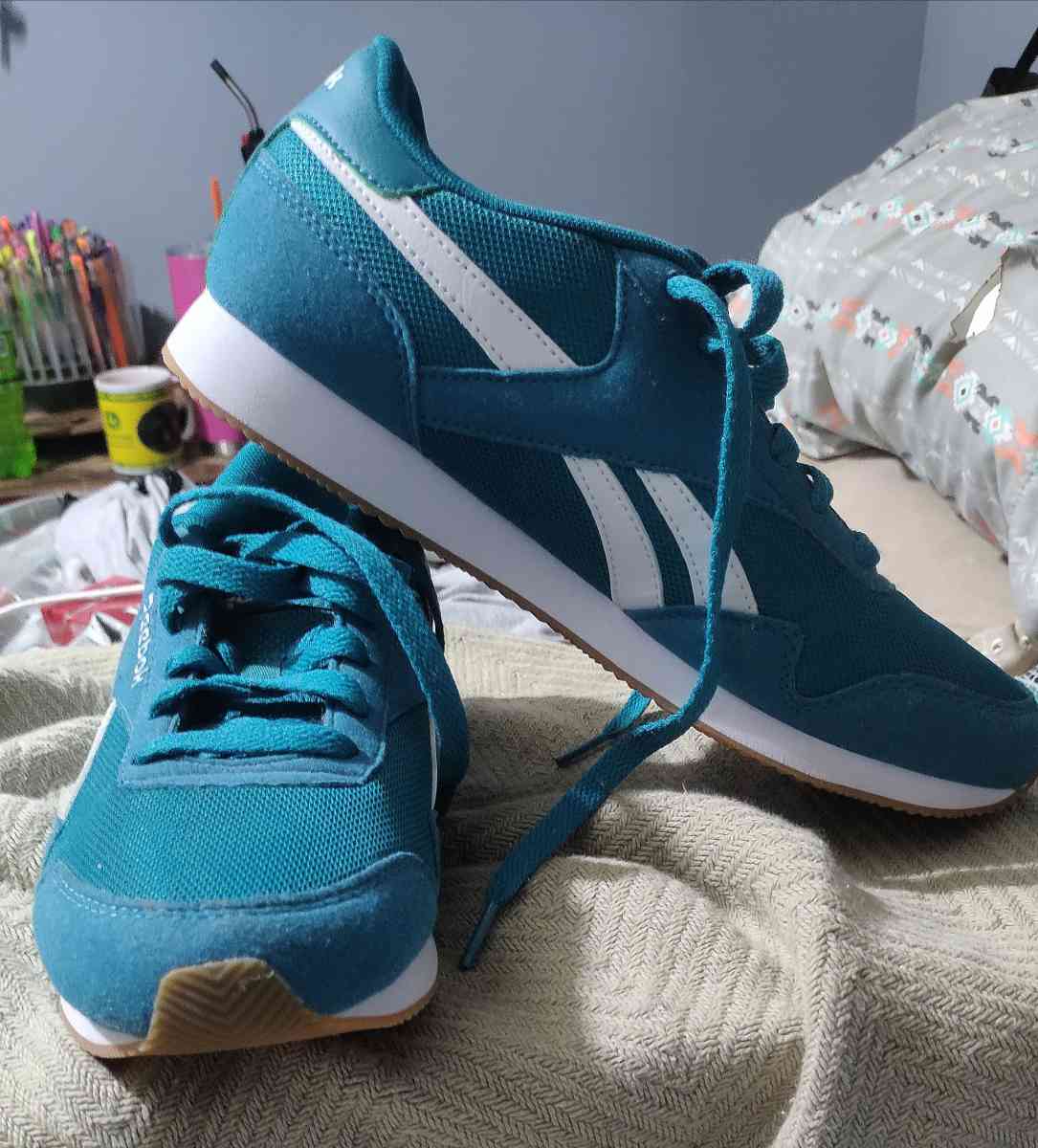 women's Reebok running shoes