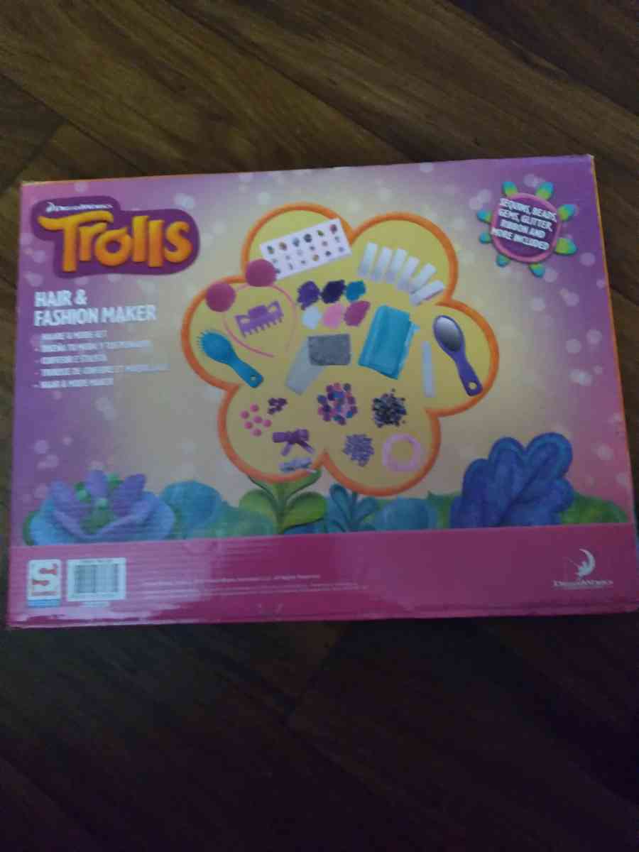 Trolls Hair & Fashion Maker