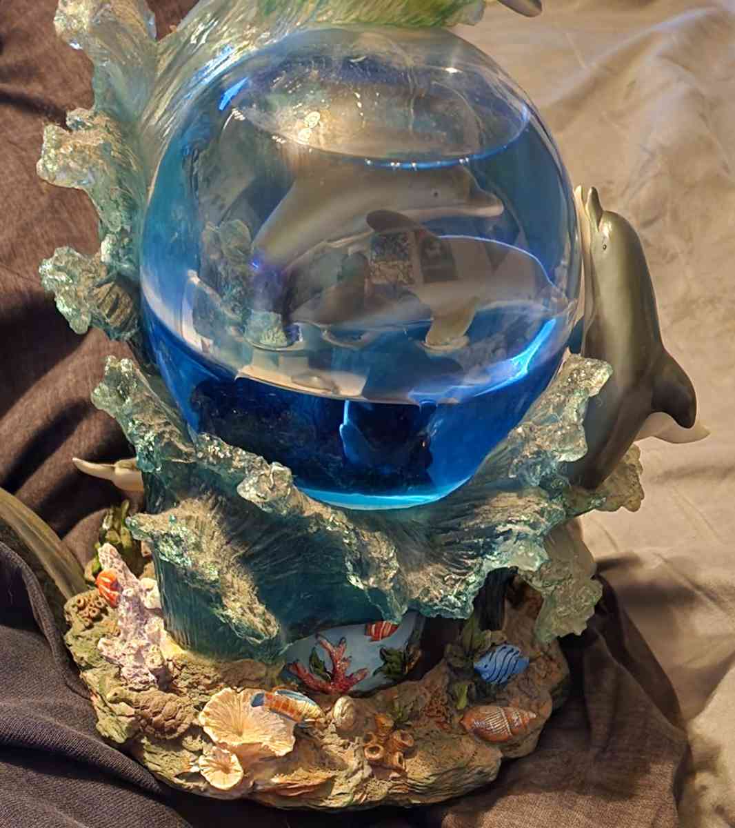 larger blue dolphin globe vintage