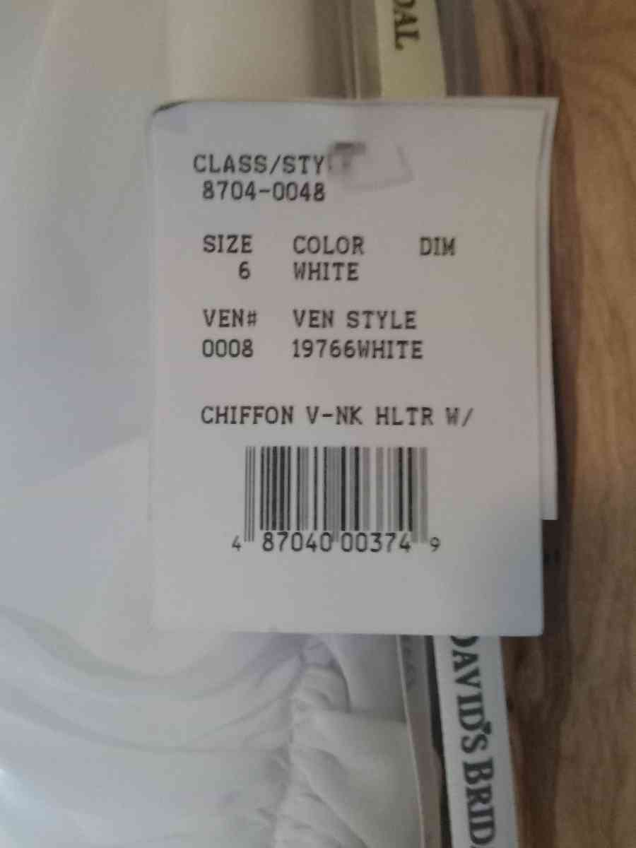 Davids Bridal wedding dress