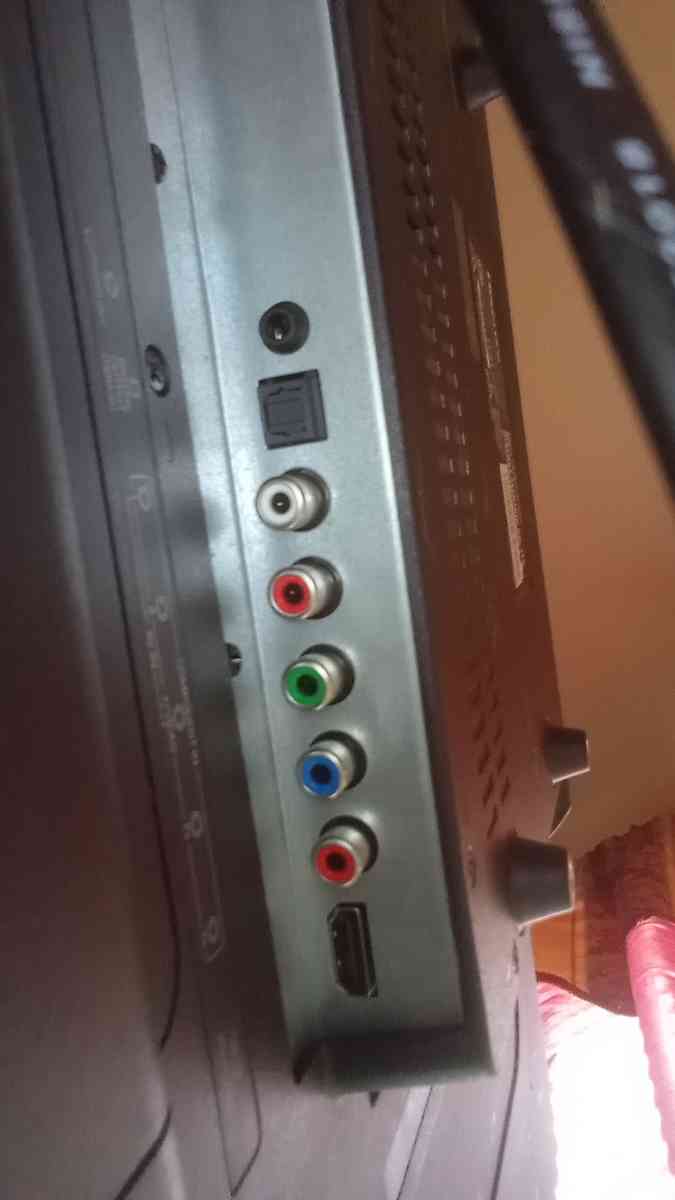 hennisee flatscreen tv