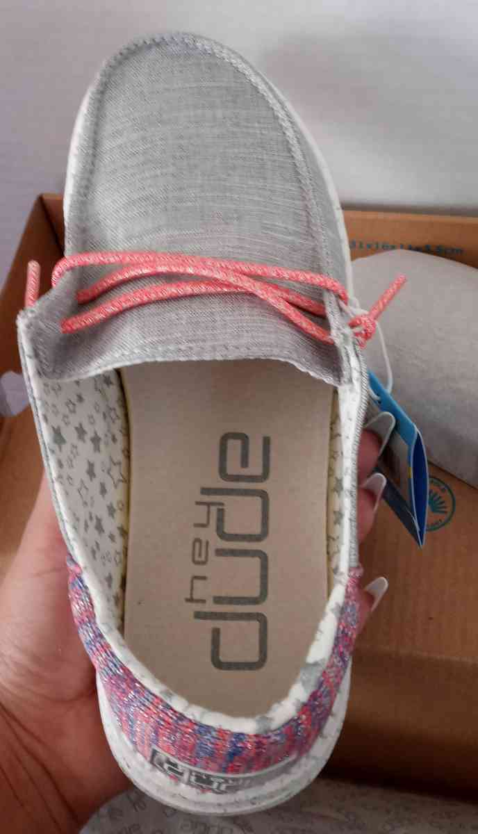 girls hey dudes size 3y 4l