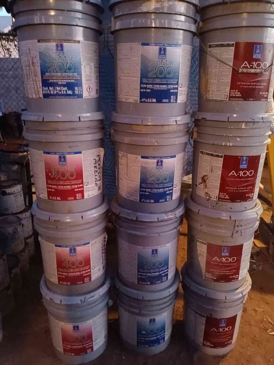 5 gallon buckets latex paint