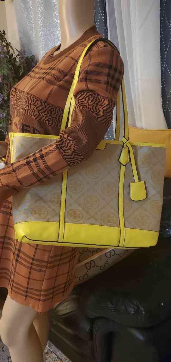 Tory tote bag