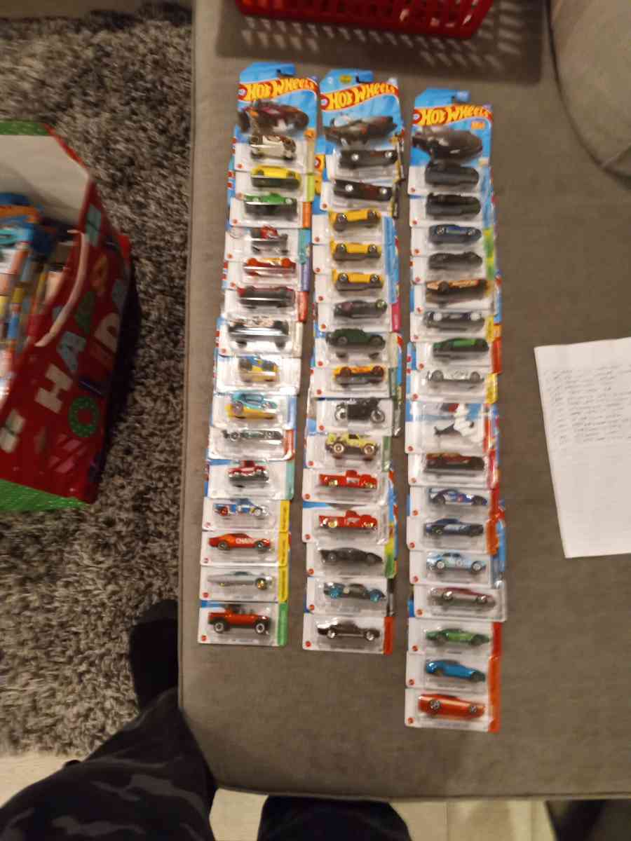 hot wheels cars 2023 the first pic 2022 the next pics