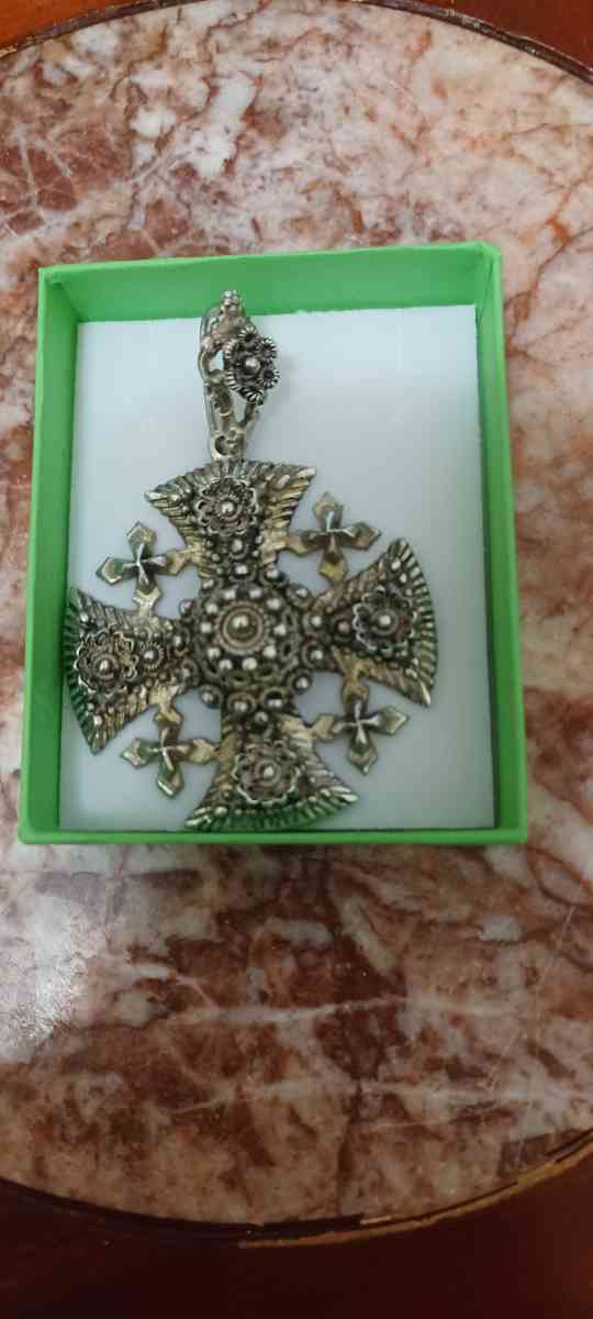 vintage Sterling silver cross
