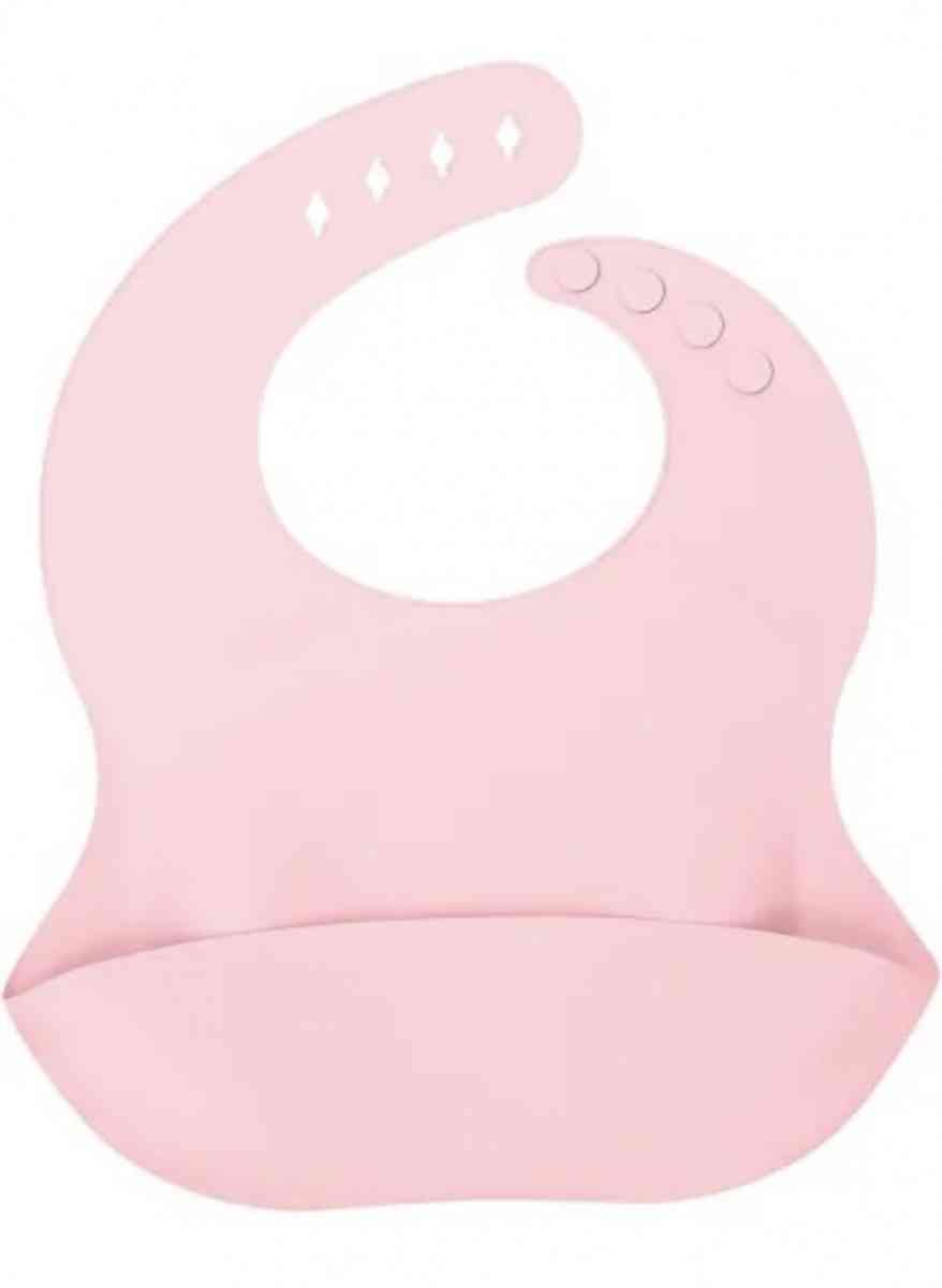 Bib and bowl feeding sets