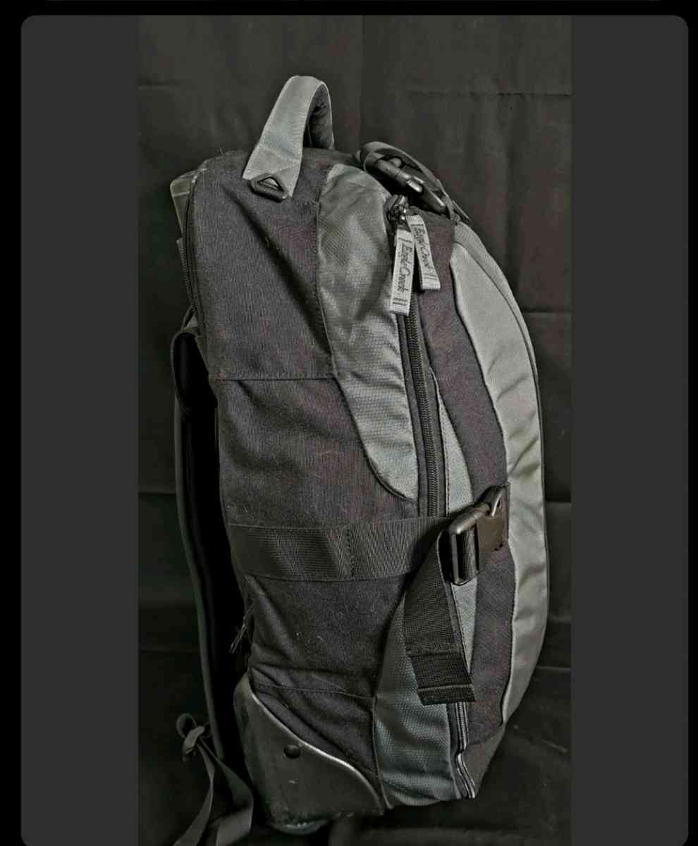 Eagle Creek travel back pack