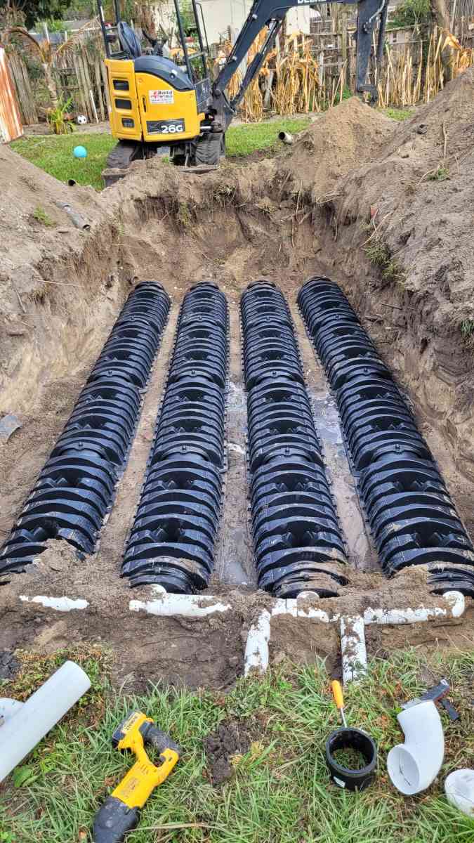 septic tanks and drainfield se habla espanol