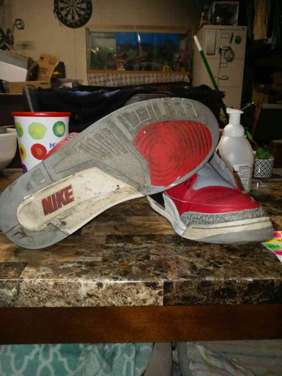 Mens Air Jordan III SZ 12