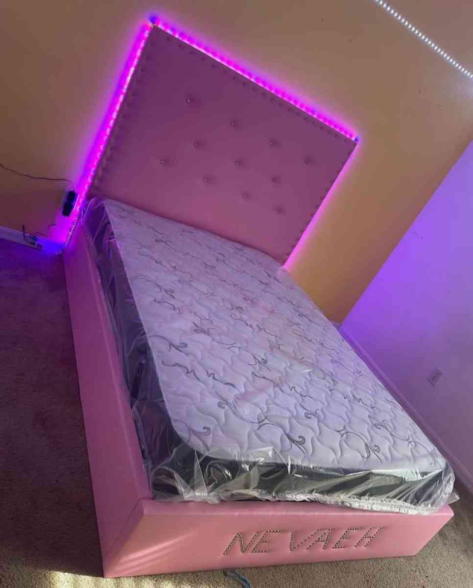 Beds made to order I OFFER FINANCING ASK FOR PRICE