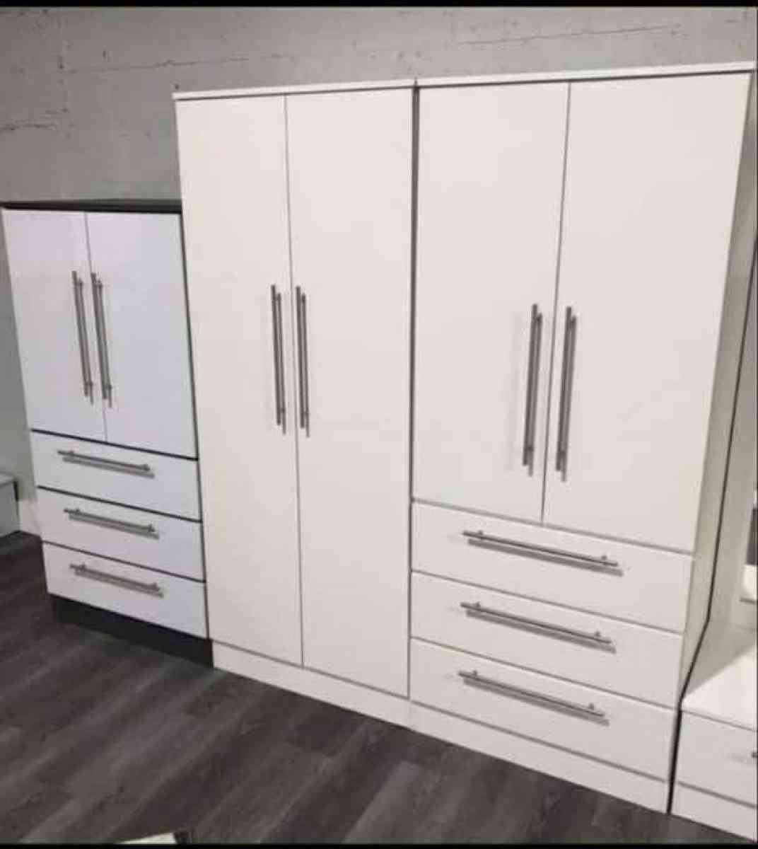 Vendo Bellos Armarios Preguntar Por Precio