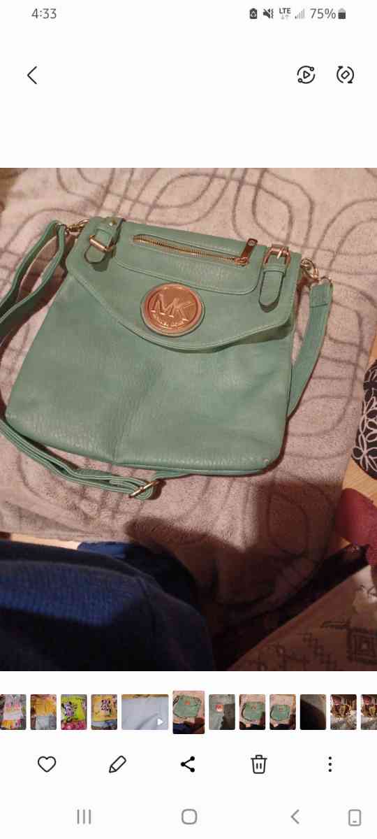 Michael kors crossbody bag