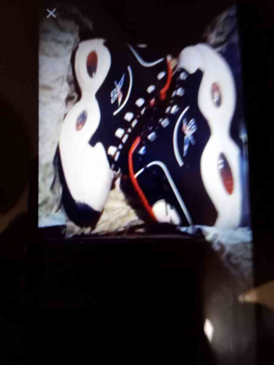 Brand New Reebok Allen Iversons Size 11 Pick Up