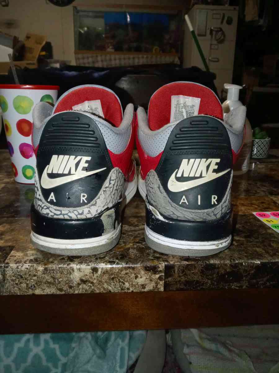 Mens Air Jordan III SZ 12