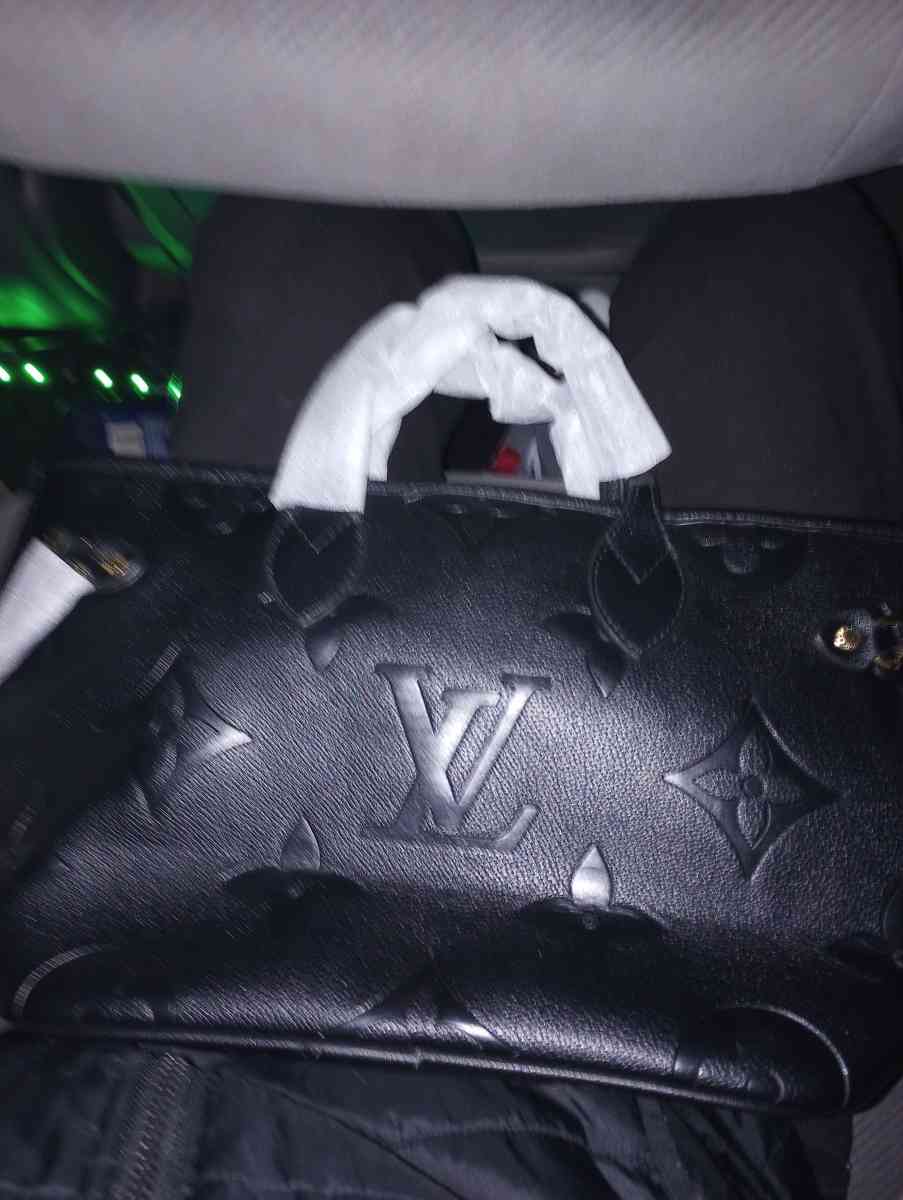 LV purse