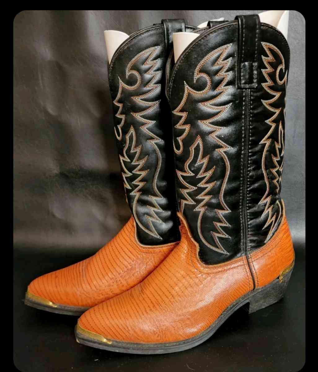 Laredo Mens Cowboy Boots Sz 10EW