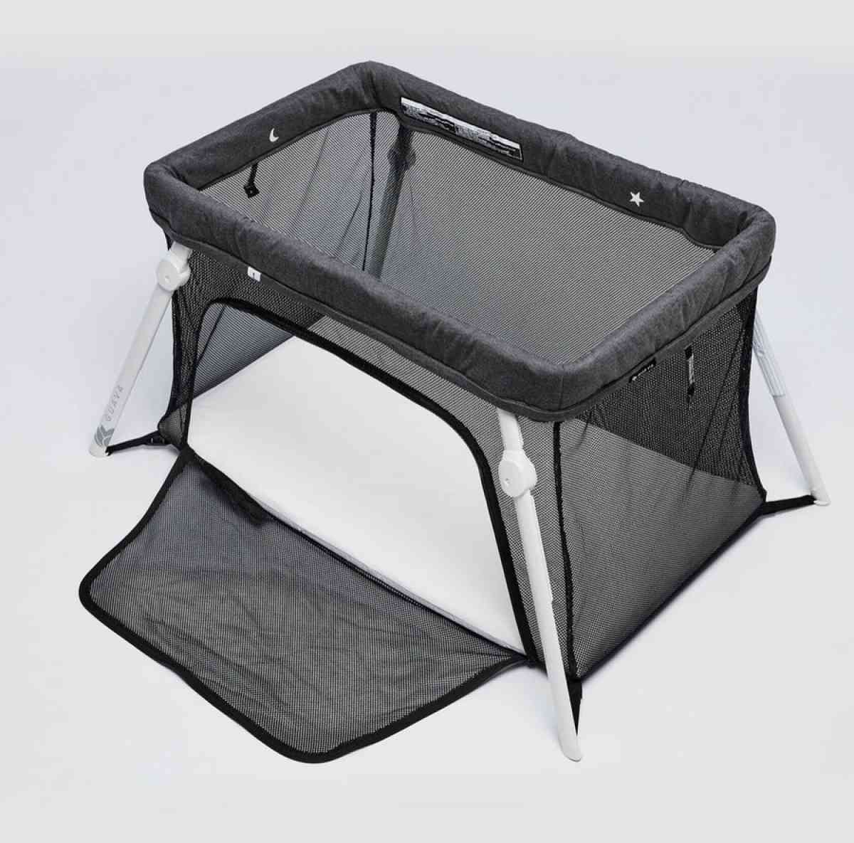 Lotus Travel Crib