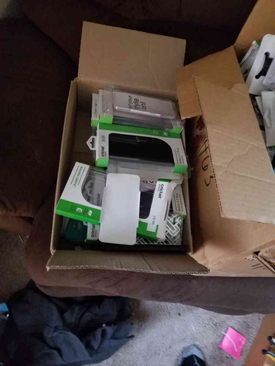 cell phone cases and screen protectors