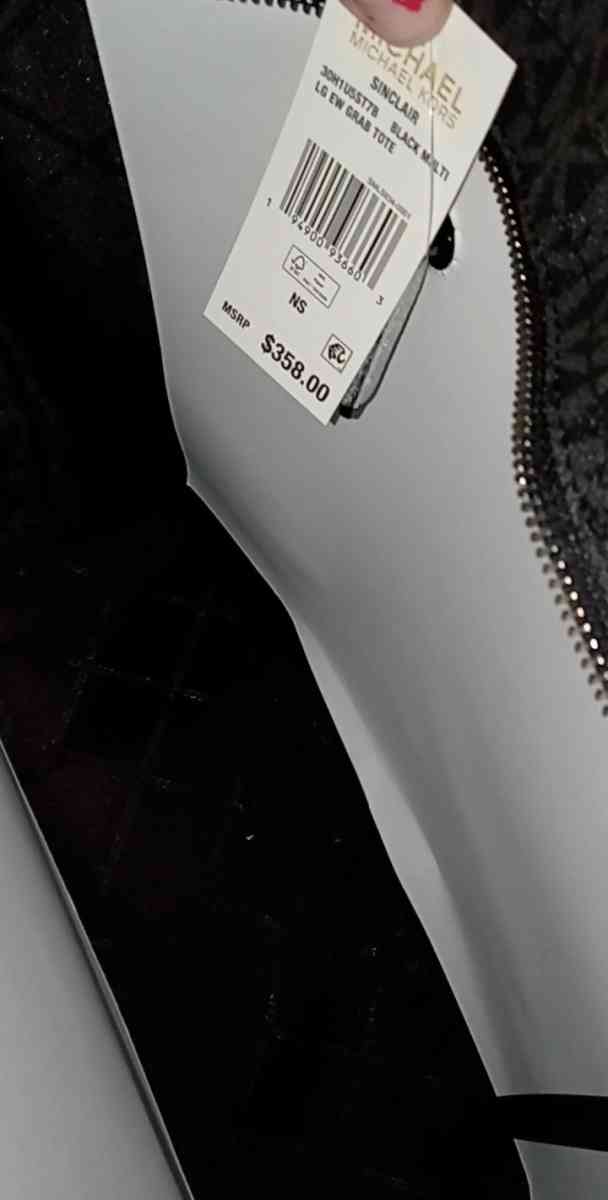 Michael kors LG EW Grab Tote brand new