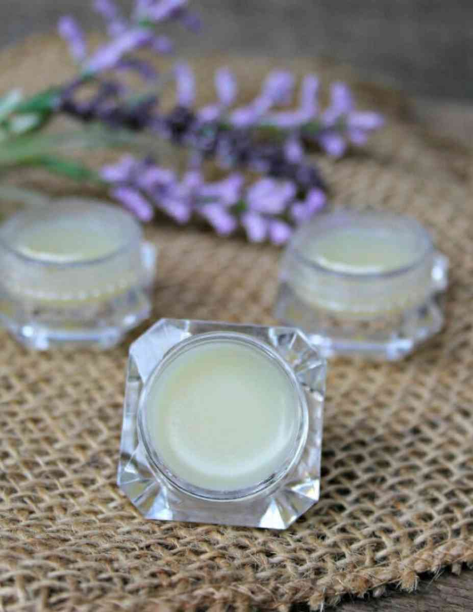 All natural lip balm