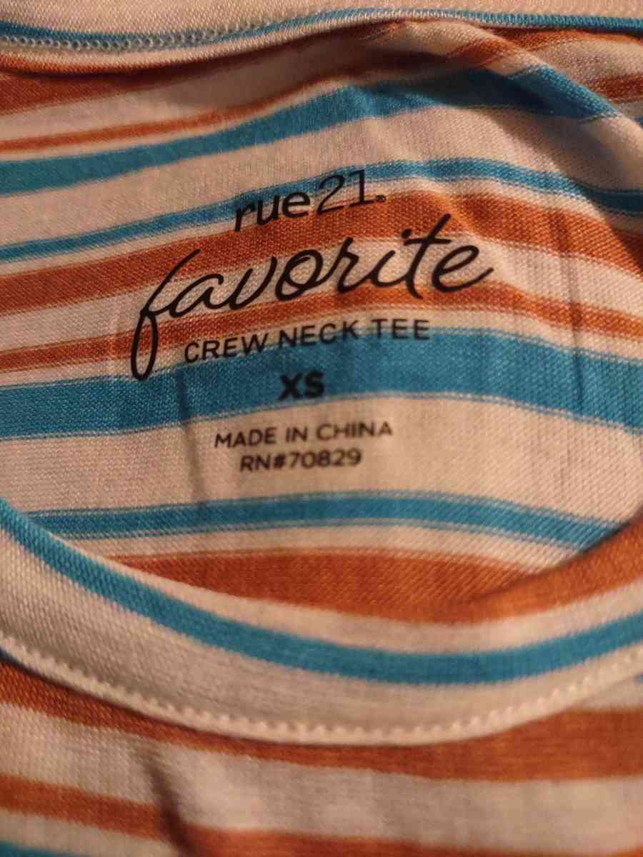 Rue21 favorite crew neck tee