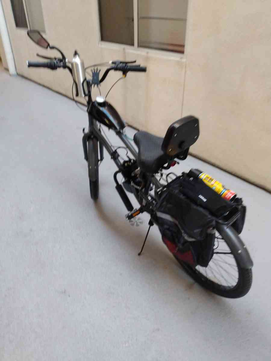 New HYPER CUSTOM 26in 7 speed beach cruiser w 80cc motor