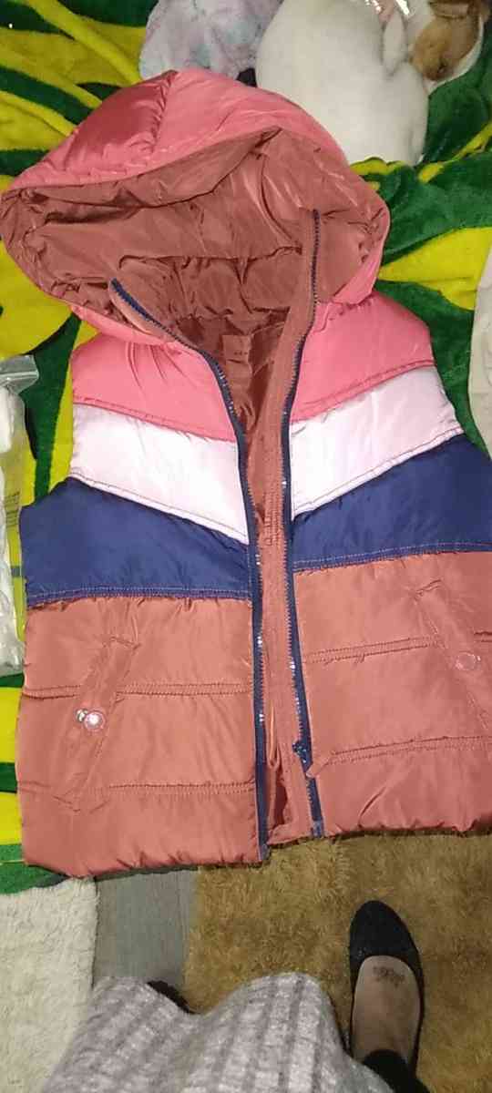 womans puffy vest