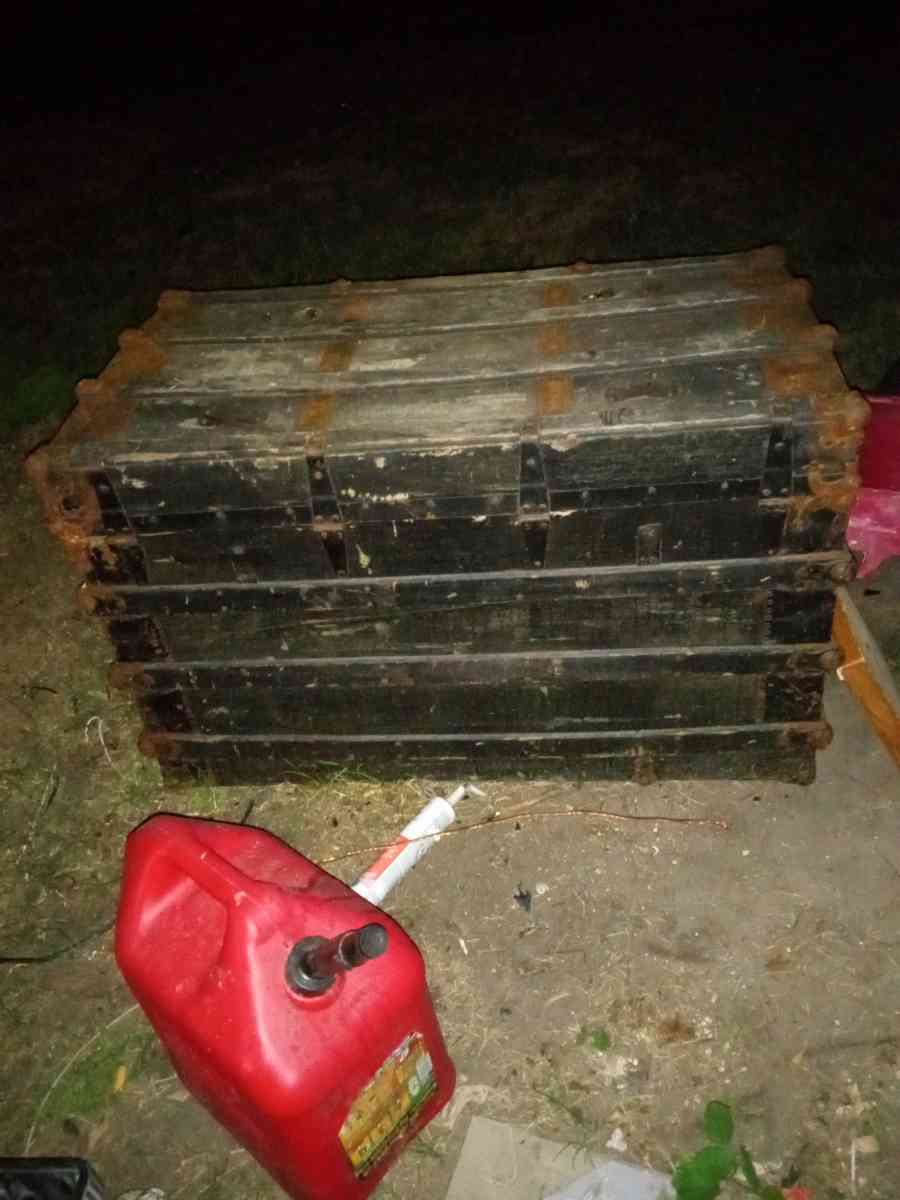 vintage Victorian trunk