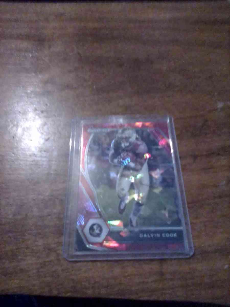 500 Football Card Lot 12 Autographs and 40 high value insert