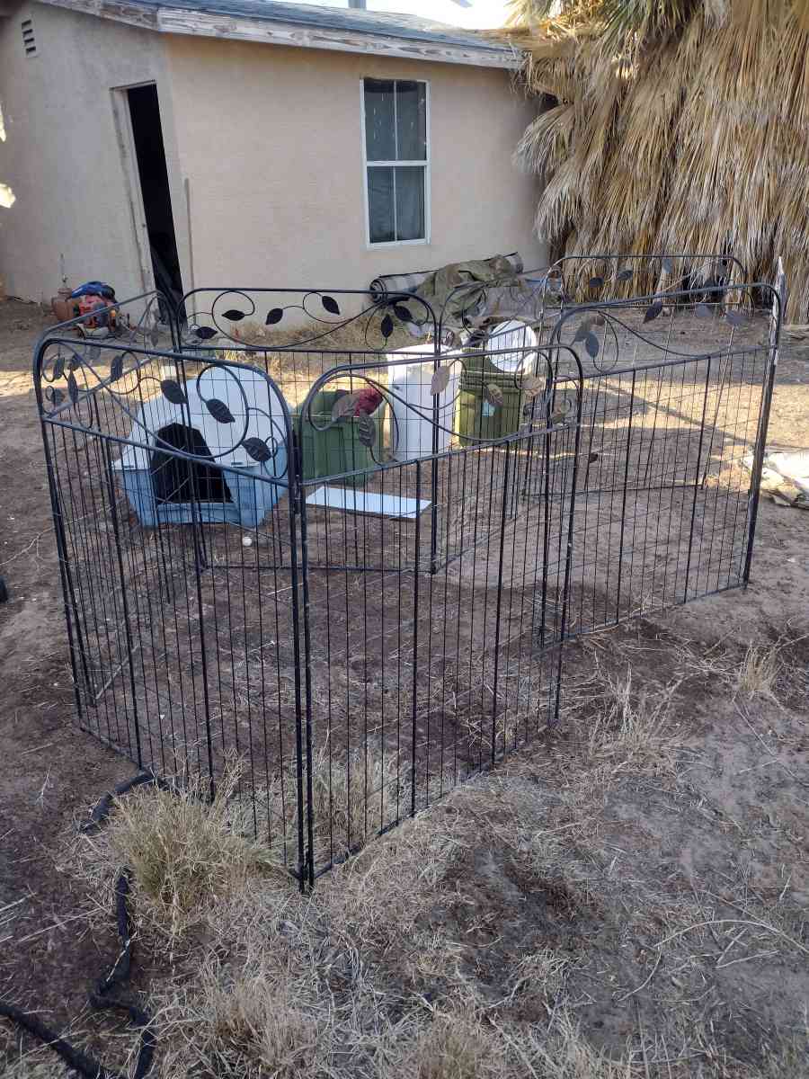 portable metal fence