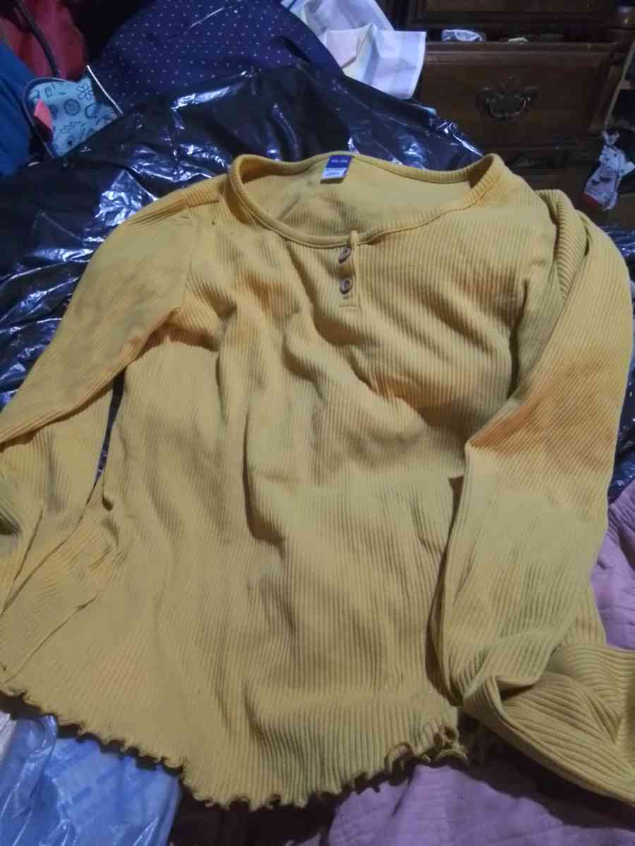 woman long sleeve shirt