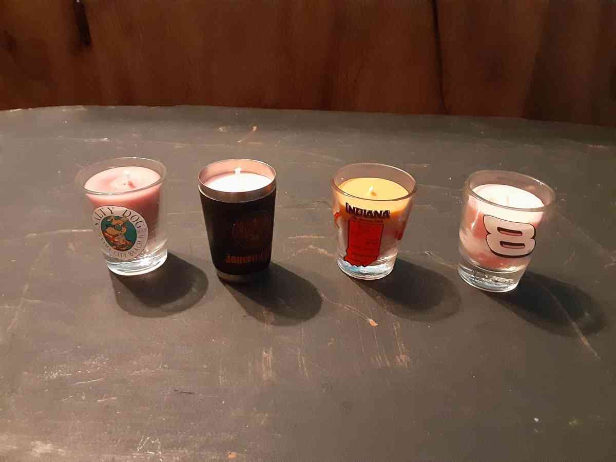 scented candles and wax melts